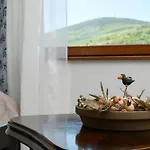 Madardalos Kert Es Vendeghaz Гостевой дом *